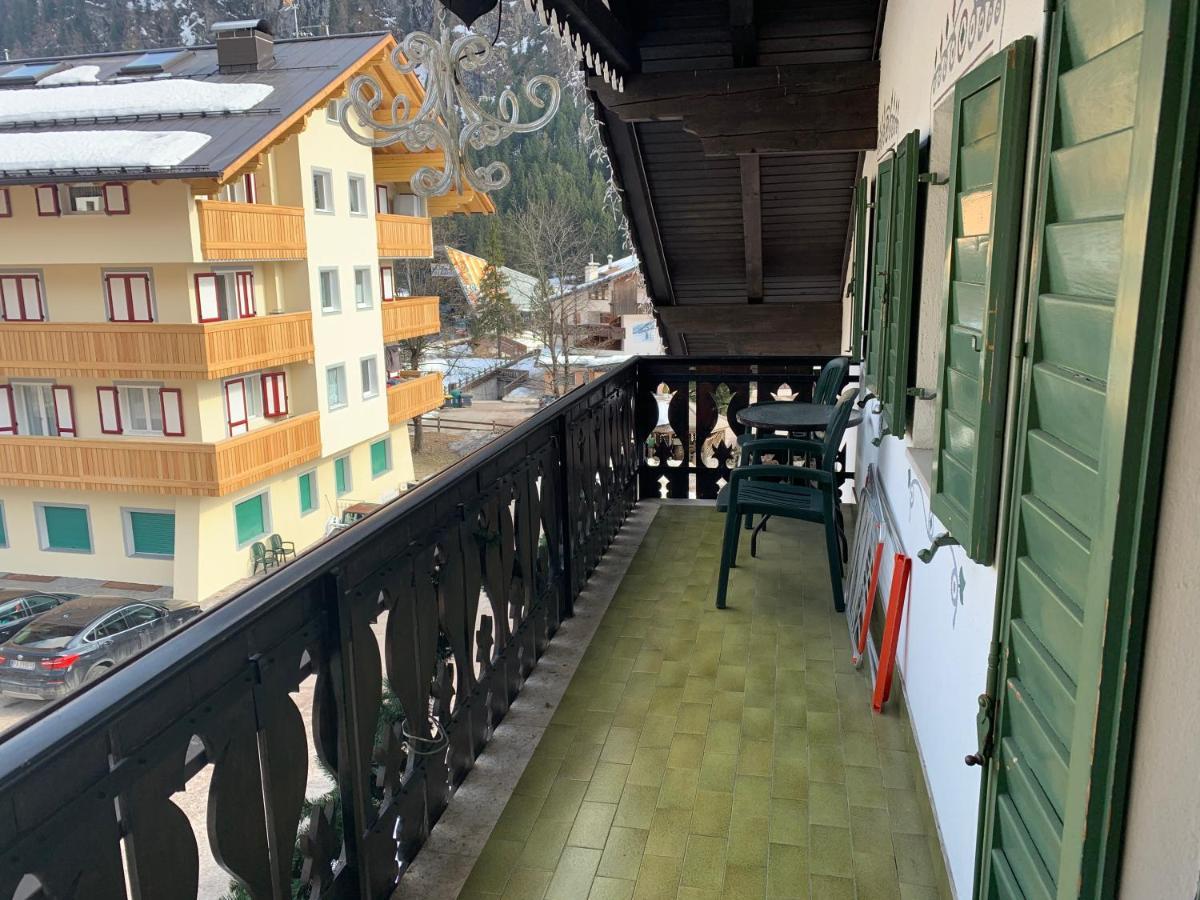Appartamenti Ladina Campitello di Fassa Exterior photo
